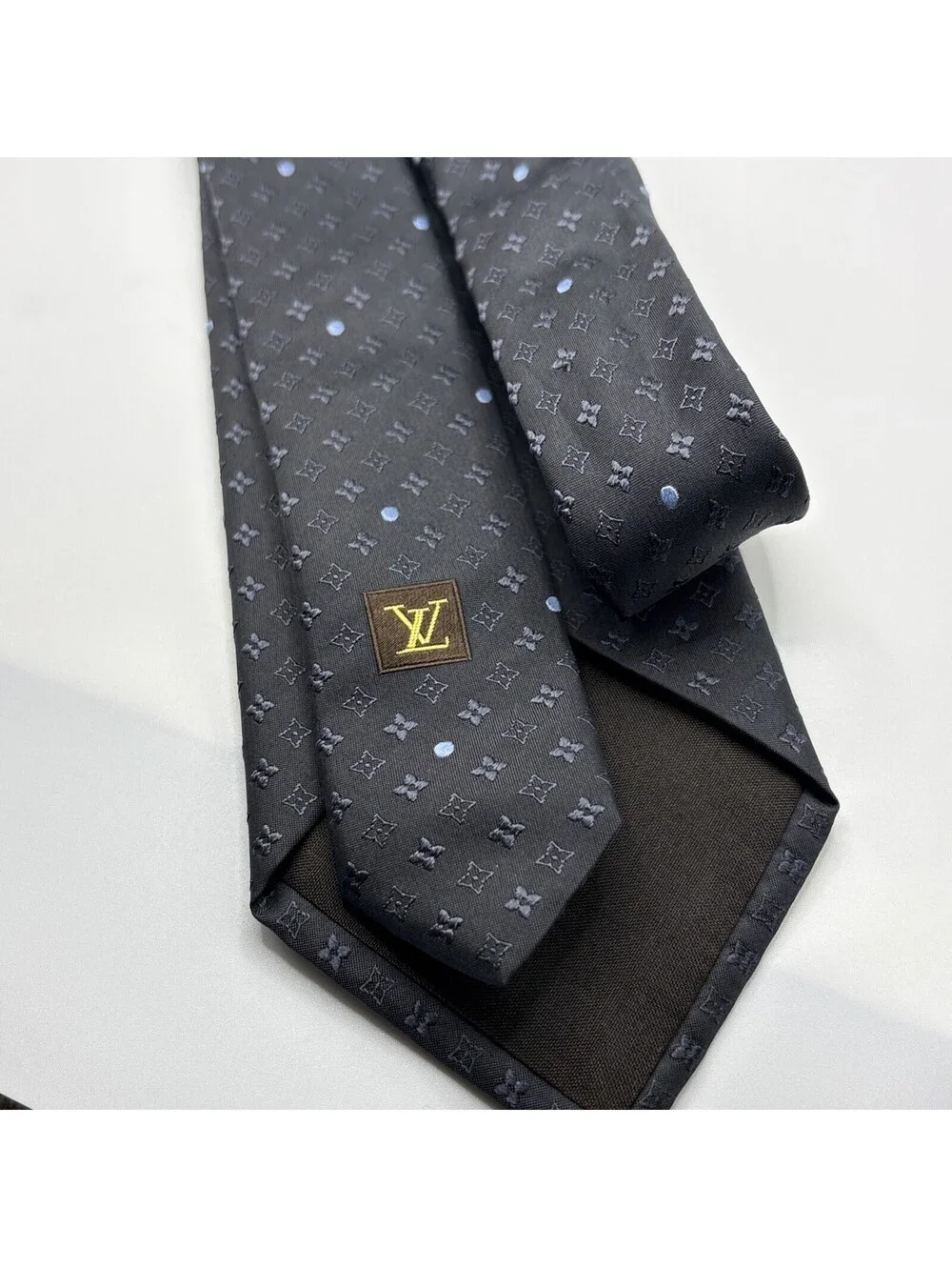 Louis Vuitton this tie